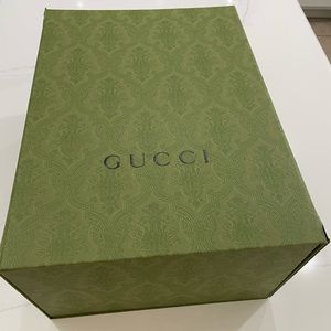 Gucci Box Medium size.
